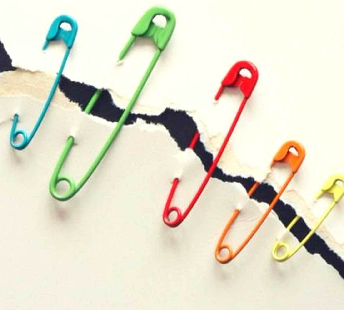 150x Golden Silver Multicolour Safety Pins Craft Sewing Nickel Metal Plated 3 cm