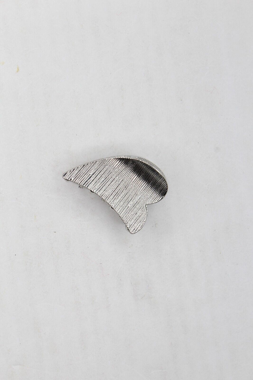 2x Lining Silver Hair Claw Metal Heart Shape Non-Slip Hair Clips Pins Grips UK