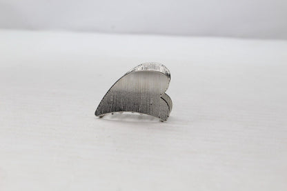 2x Lining Silver Hair Claw Metal Heart Shape Non-Slip Hair Clips Pins Grips UK
