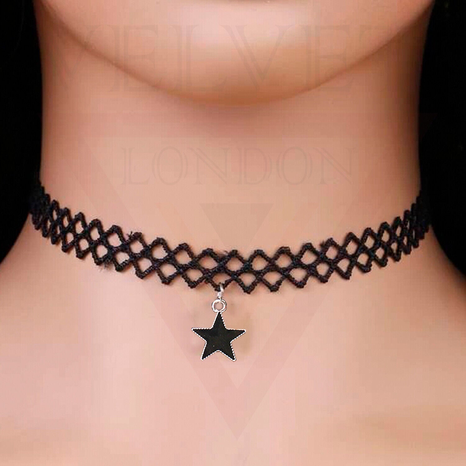 Girl Black Choker Charm Necklace Vintage Classic Pendant Lace Punk Retro Collar