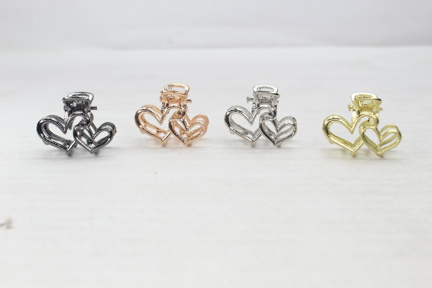 Tiny Hair Claw Clips Metal Mini Heart Hair Jaw Hair Clamp Non-slip Hair Barrette