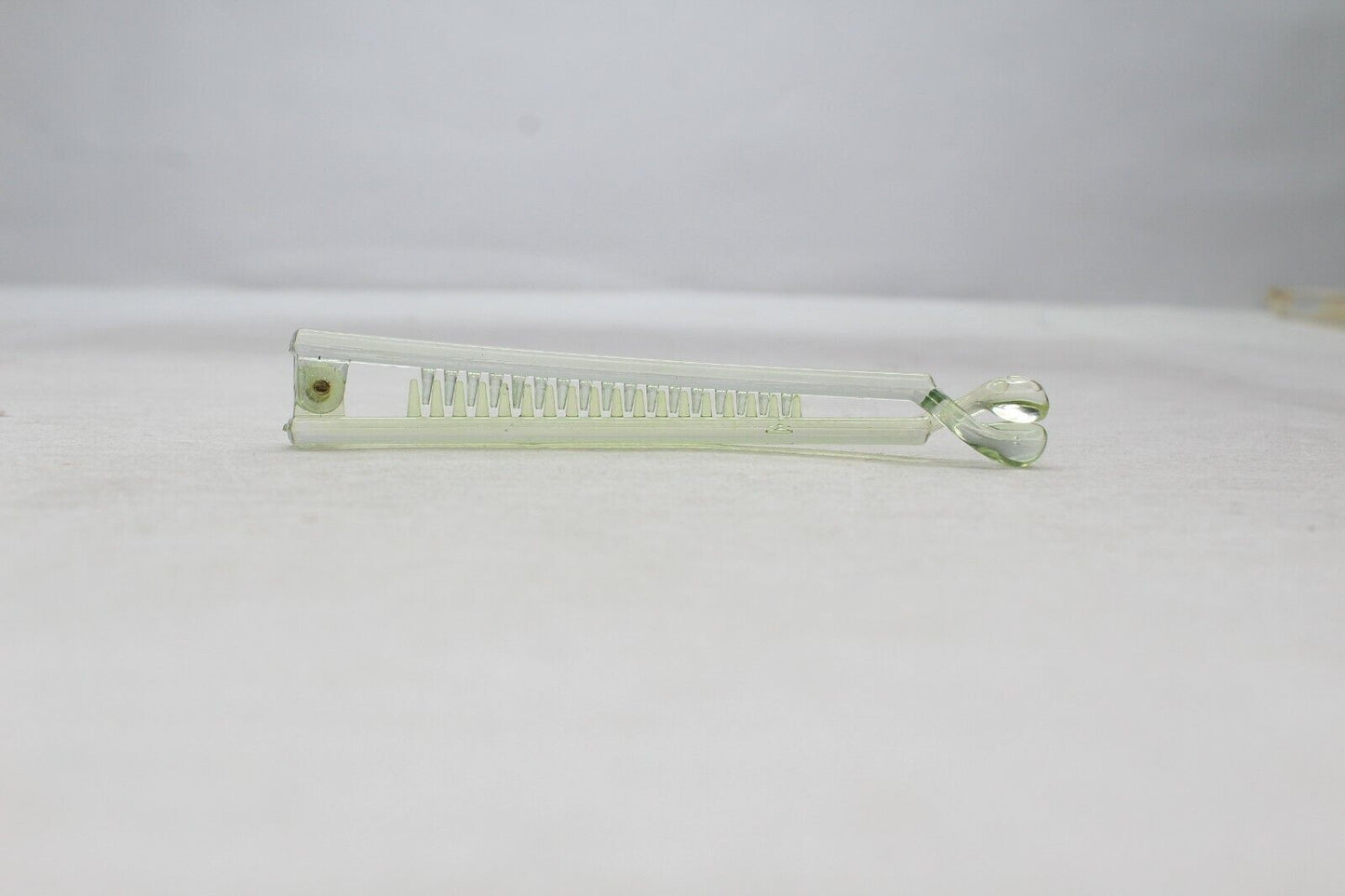 Slim Banana Hair Clip Transparent Hair Pins Comb Ponytail Holder Tiny Twist Grip