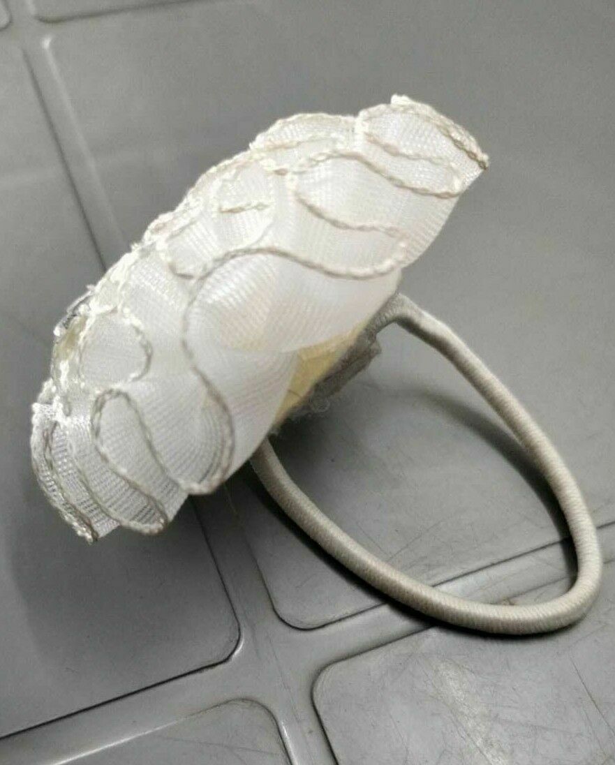 White Flower Hair Band Stretchy Rubber Dimond Elastic Hair Ties Scrunchies